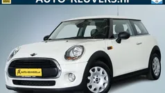 Creme Gebruikt 2016 Mini Cooper Pepper Hatchback | € 9.850 (Goede deal)