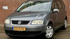 Grijs Gebruikt 2003 VW Touran Trendline MPV | € 2.450 (Eerlijke prijs)