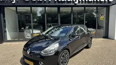 Zwart Gebruikt 2015 Renault Clio IV Dynamique Hatchback | € 5.450 (Eerlijke prijs)