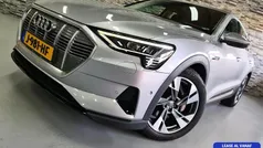 Grijs Gebruikt 2020 Audi e-tron Sportback Basis SUV | € 22.995 (Super prijs)