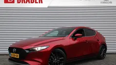 Gebruikt 2020 Mazda 3 Luxury Hatchback | € 21.545 (Eerlijke prijs)