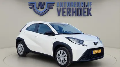Occasion 2024 Toyota Aygo X Play SUV | € 18.900 (Eerlijke prijs)