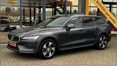 Gebruikt 2019 Volvo V60 CC Pro Stationwagen | € 34.990 (Goede deal)