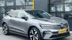 Grijs Gebruikt 2024 Renault Mégane Techno Hatchback | € 29.900 (Eerlijke prijs)