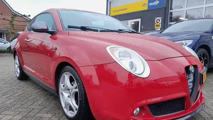Occasion Alfa Romeo MiTo Distinctive 2022 Rood Hatchback