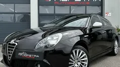 Zwart Gebruikt 2011 Alfa Romeo Giulietta Distinctive Hatchback | € 9.895 (Eerlijke prijs)