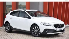 Gebruikt 2018 Volvo V40 CC Dynamic Stationwagen | € 17.400 (Goede deal)