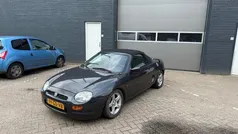 Zwart Gebruikt 1996 MG F Cabriolet | € 1.495 (Super prijs)