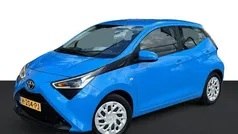 Gebruikt 2020 Toyota Aygo X-play Hatchback | € 11.495 (Eerlijke prijs)