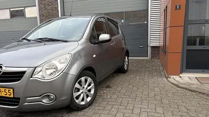 Occasion Opel Agila 94 PK (69 kW) 2014 Hatchback