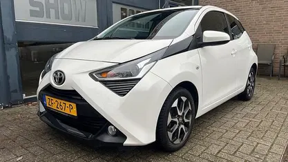 Wit Occasion 2019 Toyota Aygo Hatchback | € 10.950 (Eerlijke prijs)