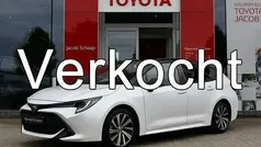 Wit, metallic lak Gebruikt 2022 Toyota Corolla Limited Stationwagen | € 28.899 (Eerlijke prijs)
