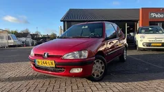 Rood Gebruikt 1998 Peugeot 106 Hatchback | € 1.995 (Eerlijke prijs)