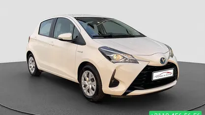 Wit Occasion 2018 Toyota Yaris Hybrid Active Hatchback | € 14.290 (Goede deal)