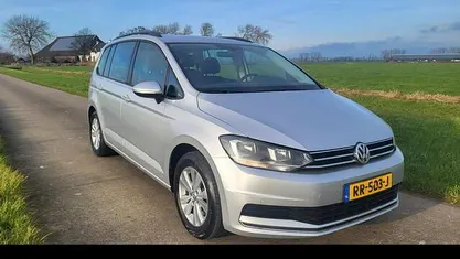 Gebruikt 2015 VW Touran Comfortline MPV | € 12.750 (Eerlijke prijs)