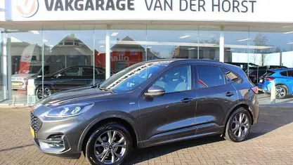 Grijs Gebruikt 2020 Ford Kuga ST-Line X SUV | € 22.880 (Eerlijke prijs)