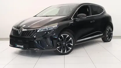Zwart Occasion 2024 Renault Clio V Techno Hatchback | € 20.195 (Eerlijke prijs)