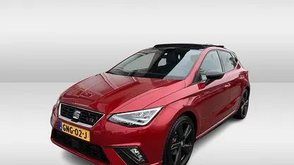 Rood Occasion 2024 Seat Ibiza Black Edition Hatchback | € 21.950 (Goede deal)