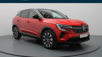 Twotone rouge flamme / noir étoilé nnp+gne (rood metallic) Gebruikt 2025 Renault Austral Techno SUV | € 35.990 (Eerlijke prijs)