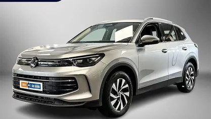 Gebruikt 2025 VW Tiguan Edition SUV | € 44.995 (Eerlijke prijs)