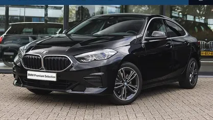 Zwart Gebruikt 2023 BMW 218 Sport Line Coupé | € 28.450 (Eerlijke prijs)