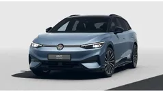 Blauw (metallic) Nieuw 2025 VW ID.7 Pro Stationwagen | € 55.875 (Eerlijke prijs)