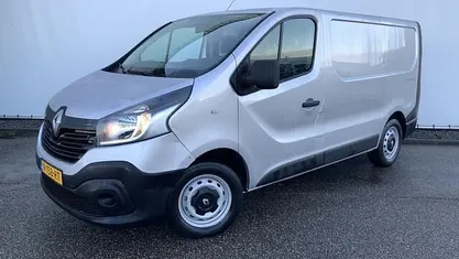 Occasion 2018 Renault Trafic Komfort MPV | € 9.250 (Super prijs)