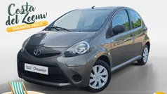 Bruin Gebruikt 2012 Toyota Aygo Comfort Hatchback | € 4.440 (Eerlijke prijs)