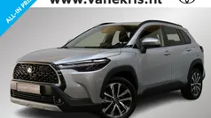 Zilver, metallic lak Gebruikt 2024 Toyota Corolla Cross Limited SUV | € 37.799 (Eerlijke prijs)