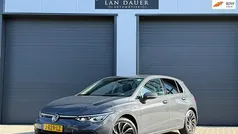 Gebruikt 2020 VW Golf VIII Style Hatchback | € 15.900 (Eerlijke prijs)