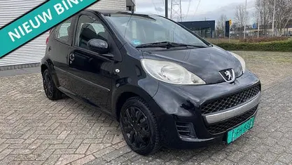 Occasion Peugeot 107 Urban Move 68 PK (50 kW) 2010 Hatchback