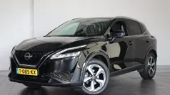 Zwart metallic Gebruikt 2023 Nissan Qashqai N-Connecta SUV | € 29.949 (Eerlijke prijs)
