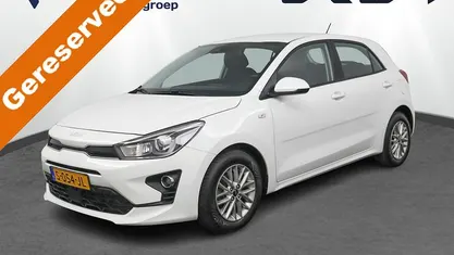 Gebruikt 2023 Kia Rio Hatchback | € 18.450 (Eerlijke prijs)