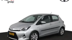 Grijs Gebruikt 2012 Toyota Yaris Hybrid Hatchback | € 12.950 (Iets duurder)