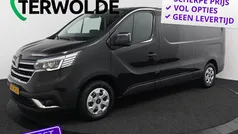 Zwart Nieuw 2024 Renault Trafic Van | € 29.400 (Super prijs)