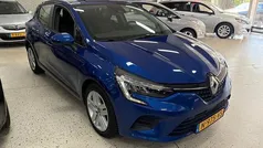 Gebruikt 2022 Renault Clio V Zen Hatchback | € 14.750 (Eerlijke prijs)