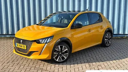Geel Occasion 2022 Peugeot e-208 GTi Hatchback | € 18.895 (Eerlijke prijs)
