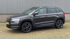 Zwart Gebruikt 2019 Skoda Karoq SportLine SUV | € 24.990 (Eerlijke prijs)