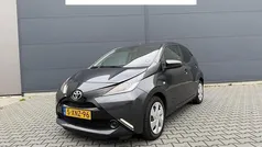 Gebruikt 2014 Toyota Aygo X-play Hatchback | € 4.900 (Eerlijke prijs)