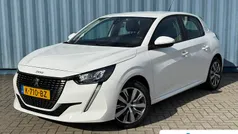 Wit Gebruikt 2020 Peugeot 208 Active Hatchback | € 13.895 (Eerlijke prijs)