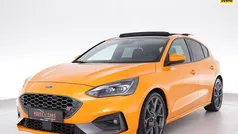 Gebruikt 2020 Ford Focus Performance Edition Hatchback | € 29.995 (Eerlijke prijs)