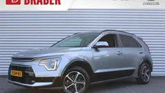 Grijs Gebruikt 2024 Kia Niro SUV | € 34.845 (Eerlijke prijs)