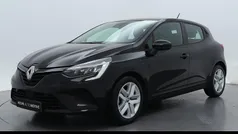 Zwart Gebruikt 2022 Renault Clio V Play Hatchback | € 15.445 (Eerlijke prijs)