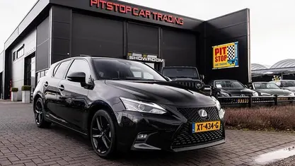 Occasion Lexus CT200h Sport Line 99 PK (72 kW) 2019 Zwart Hatchback