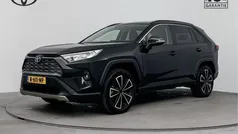 Zwart Gebruikt 2022 Toyota RAV4 Style SUV | € 32.495 (Goede deal)