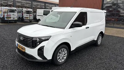 Wit Occasion 2024 Ford Transit Trend Hatchback | € 21.950 (Eerlijke prijs)