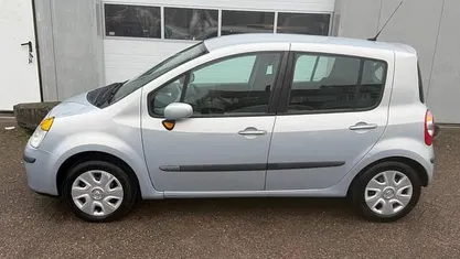 Occasion Renault Modus Authentique 88 PK (64 kW) 2005 Grijs MPV