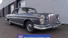 Grijs Gebruikt 1964 Mercedes 220 Coupé | € 30.000