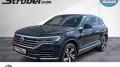 Blauw Gebruikt 2020 VW Touareg Basis SUV | € 65.912 (Goede deal)