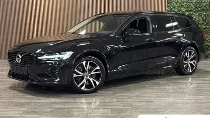 Gebruikt 2021 Volvo V60 R-Design Stationwagen | € 32.495 (Eerlijke prijs)
